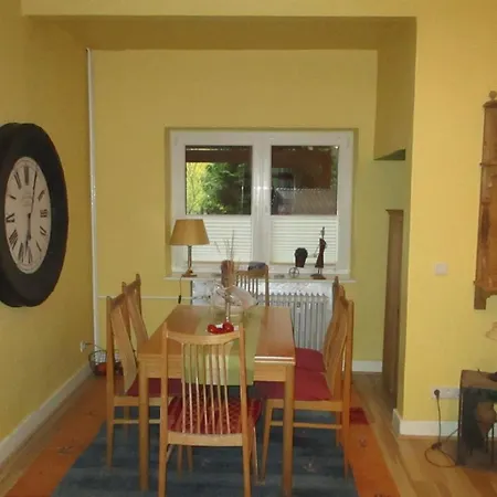 Grosse, Hundefreundliche Mit Grosser Terrasse In Flussnaehe * Medebach